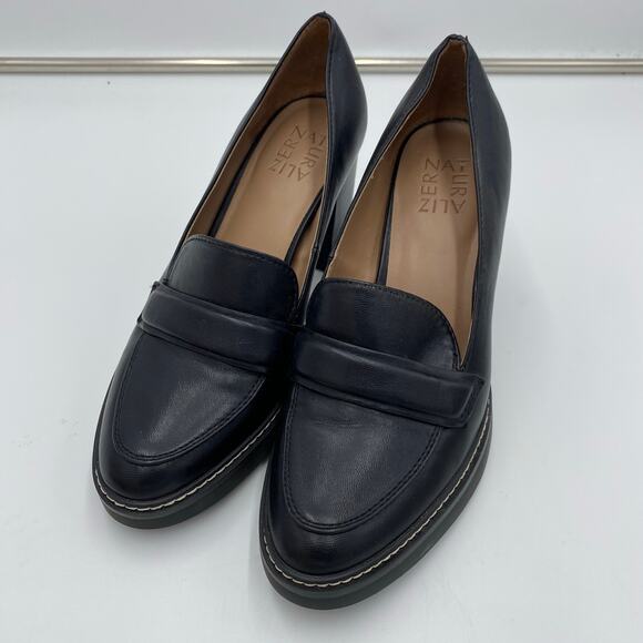 Naturalizer Women's Black Dabney Slip-On Lug Sole Heeled Loafers Size 7.5M - Picture 1 of 9